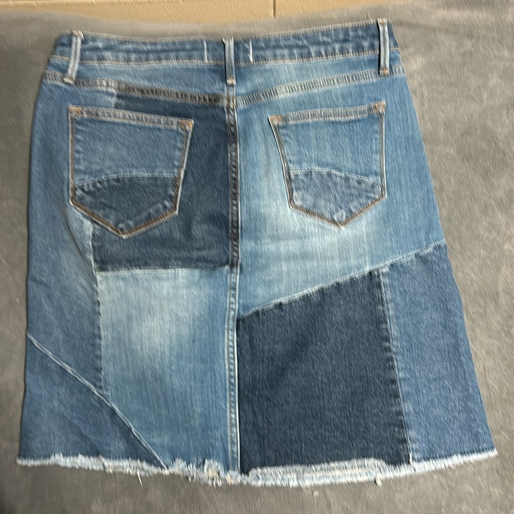 Driftwood Women’s Denim Skirt - Picture 3 of 5
